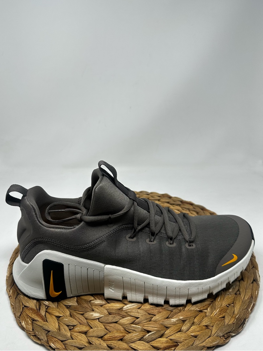 Nike Men's Metcon 6 in Cave Stone